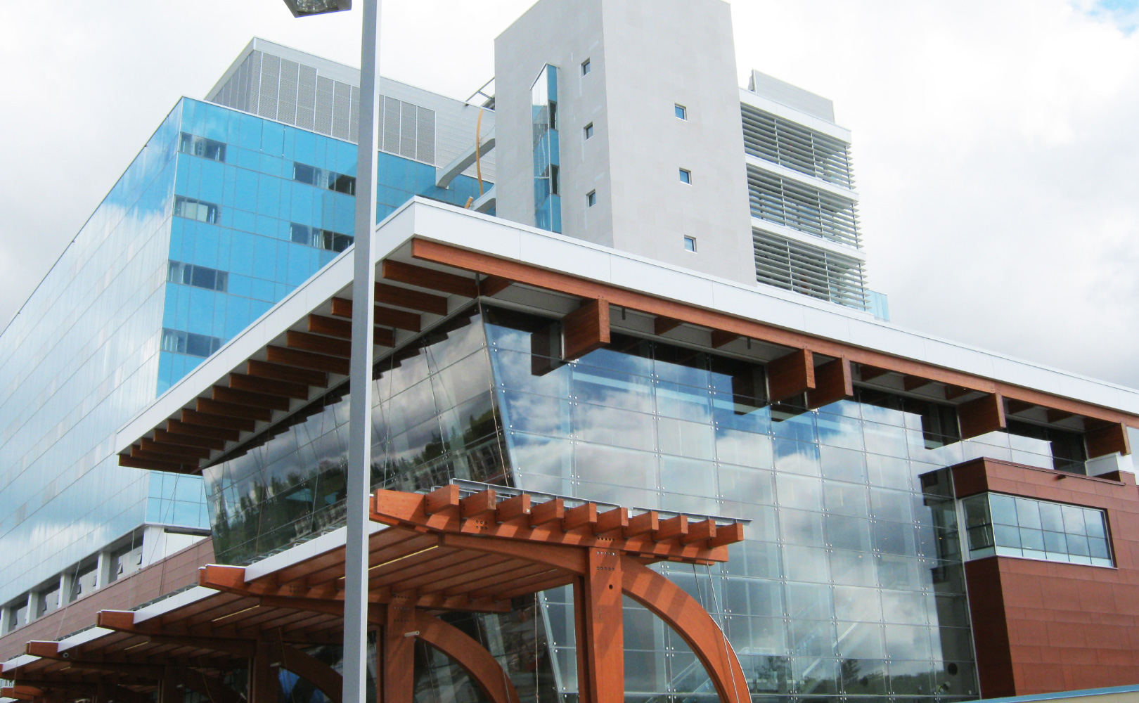 Surrey Memorial Hospital Northern Facades Project